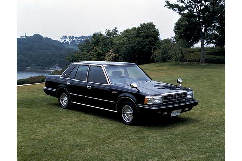 Crown Sedan 2800 Royal Saloon G
