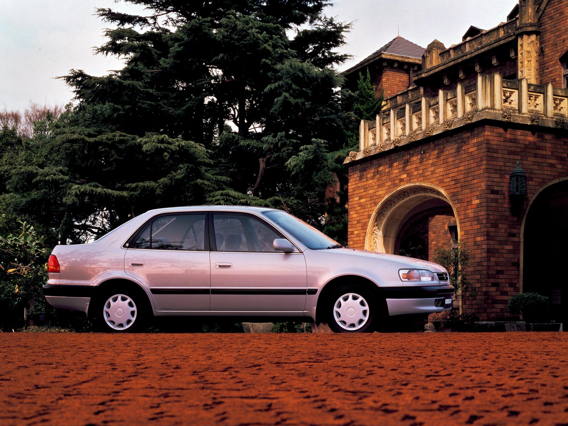 1995 Corolla (8th generation)