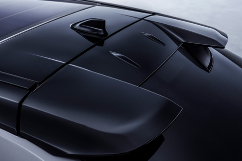Rear spoiler