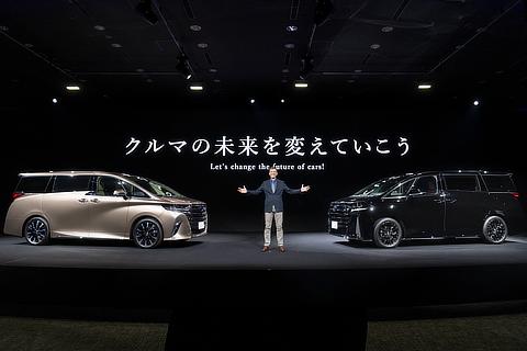 Simon Humphries, Field General Manager, Design Field, Vehicle Development Center, Chief Branding Officer
