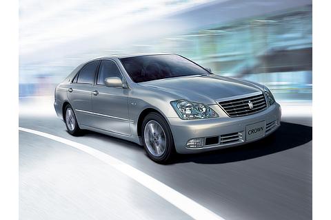 2003 Crown (12th generation)