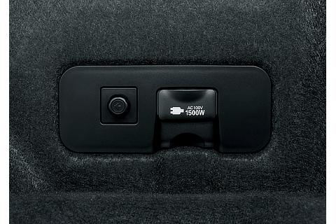 Toyota Mirai fuel cell sedan accessory outlet (AC100 V, 1500 W)